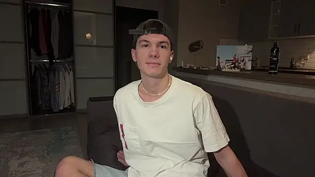 Snapshot of Jeremy1Scott chatting on 12, 11, 2025 Jeremy1Scott online show from 12, 11, 2025