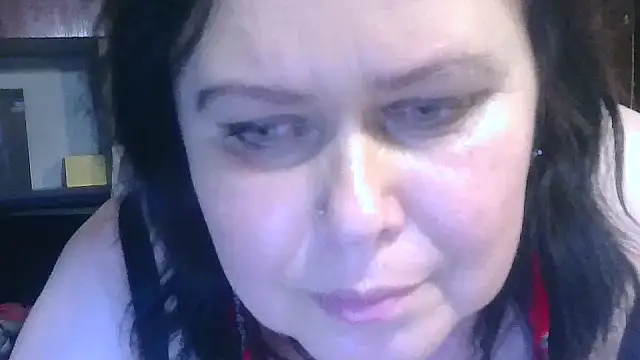 Snapshot of CharleeKendall chatting on 6, 11, 2025 CharleeKendall online show from 6, 11, 2025