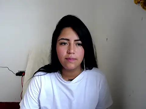 Snapshot of nikol_206 chatting on 17, 10, 2025 nikol 206 online show from 17, 10, 2025
