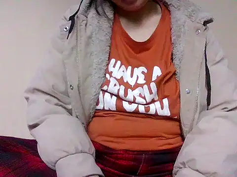 Linh-xxx online show from 26, 3, 2026