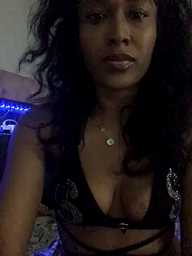 Milanxoxo1 online show from 13, 10, 2025