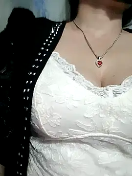 LalayCii online show from 22, 10, 2025