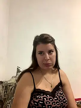 MiraCastellon online show from 3, 11, 2025