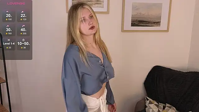 Snapshot of Shirley_Davis chatting on 30, 10, 2025 Shirley Davis online show from 30, 10, 2025