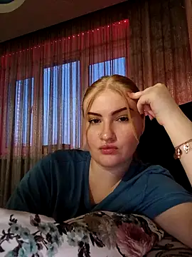 Snapshot of karkinn chatting on 15, 3, 2026 karkinn online show from 15, 3, 2026