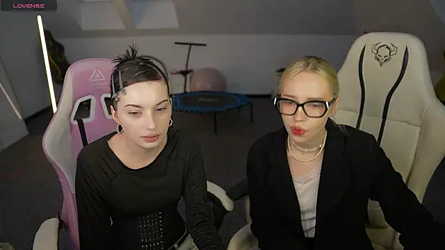 Jessica start online show from 29, 11, 2025