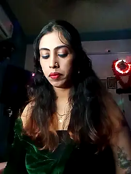 Snapshot of Darling_Annie chatting on 22, 11, 2025 Darling Annie online show from 22, 11, 2025