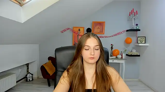 Snapshot of AnneWilsonn chatting on 31, 10, 2025 AnneWilsonn online show from 31, 10, 2025