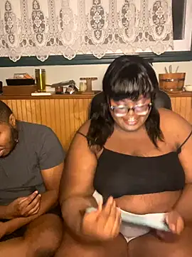 Snapshot of TheChubbySiren chatting on 26, 10, 2025 TheChubbySiren online show from 26, 10, 2025