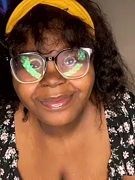 Snapshot of TheChubbySiren chatting on 8, 1, 2026 TheChubbySiren online show from 8, 1, 2026