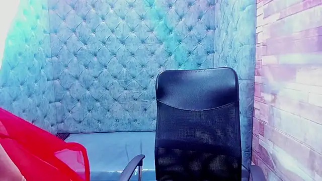 Snapshot of Agatha_Leon_ chatting on 13, 3, 2026 Agatha Leon online show from 13, 3, 2026