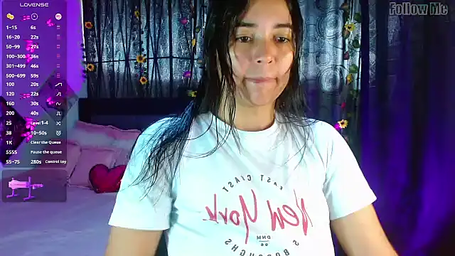 Snapshot of HaannaAGT chatting on 13, 11, 2025 HaannaAGT online show from 13, 11, 2025