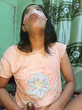 Snapshot of Night_Queen3 chatting on 22, 10, 2025 Night Queen3 online show from 22, 10, 2025