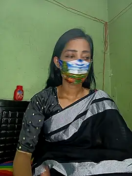 Snapshot of Night_Queen3 chatting on 7, 11, 2025 Night Queen3 online show from 7, 11, 2025