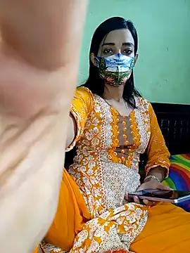 Snapshot of Night_Queen3 chatting on 10, 11, 2025 Night Queen3 online show from 10, 11, 2025