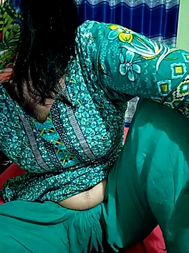 Snapshot of Night_Queen3 chatting on 26, 11, 2025 Night Queen3 online show from 26, 11, 2025