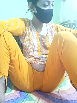 Snapshot of Night_Queen3 chatting on 3, 12, 2025 Night Queen3 online show from 3, 12, 2025