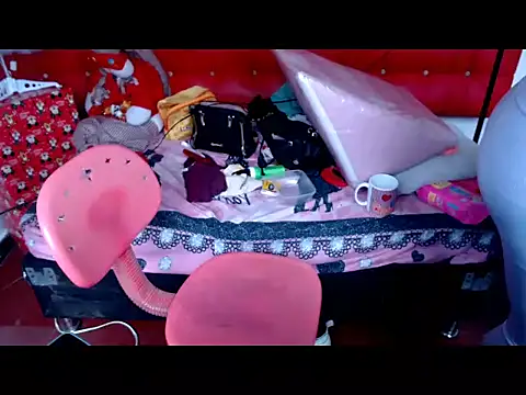 Snapshot of Camila_stacy chatting on 17, 12, 2025 Camila stacy online show from 17, 12, 2025