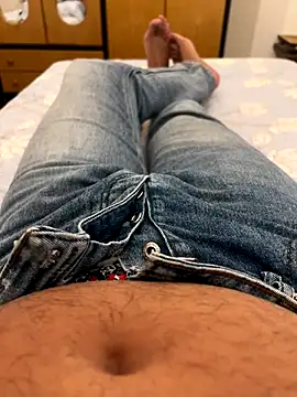 Snapshot of dick4youx chatting on 21, 10, 2025 dick4youx online show from 21, 10, 2025