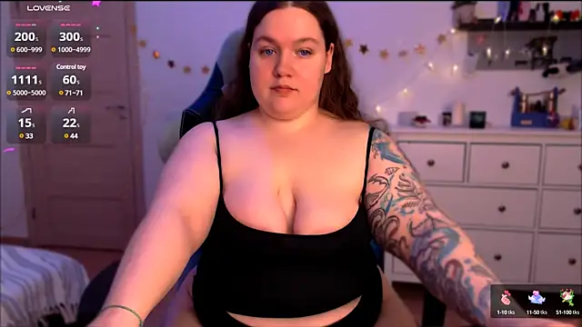 SummerTina online show from 1, 2, 2025