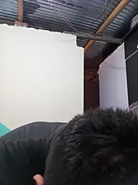 Snapshot of WIlGar1993 chatting on 22, 12, 2025 WIlGar1993 online show from 22, 12, 2025