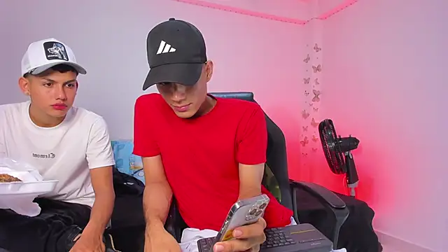 Snapshot of Axel_Cody_ chatting on 12, 11, 2025 Axel Cody online show from 12, 11, 2025