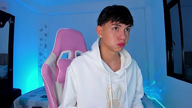 Axel Cody  online show from 5, 3, 2026