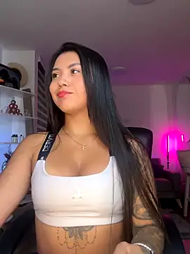 Snapshot of shanabellucy chatting on 13, 12, 2025 shanabellucy online show from 13, 12, 2025