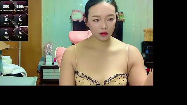 Snapshot of Mimi-777 chatting on 21, 10, 2025 Mimi-777 online show from 21, 10, 2025