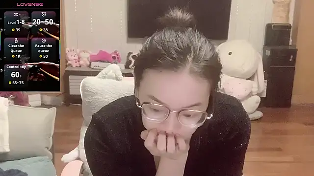 Snapshot of Mimi-777 chatting on 1, 11, 2025 Mimi-777 online show from 1, 11, 2025