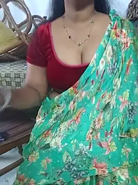 Snapshot of Nikitha_telugu chatting on 7, 11, 2025 Nikitha telugu online show from 7, 11, 2025