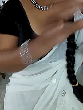 Snapshot of Nikitha_telugu chatting on 12, 11, 2025 Nikitha telugu online show from 12, 11, 2025