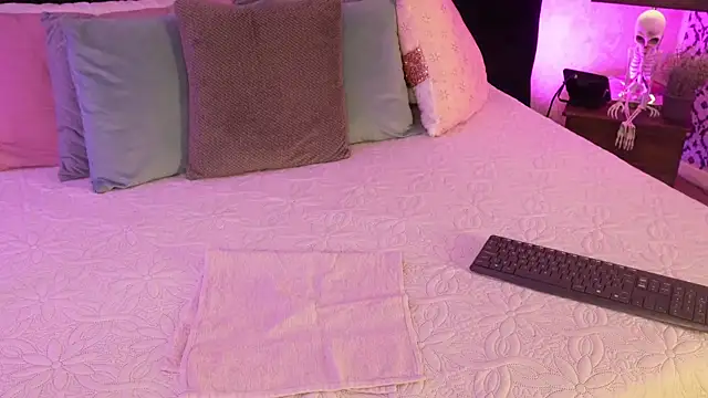 mariianna lopez  online show from 3, 3, 2026