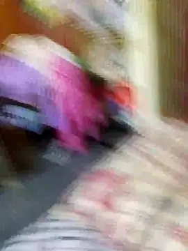 Snapshot of svk_05 chatting on 24, 10, 2025 svk 05 online show from 24, 10, 2025