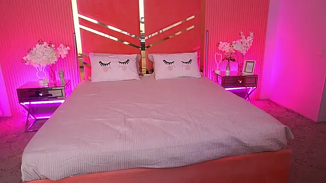 Snapshot of CuteeFoxy chatting on 21, 11, 2025 CuteeFoxy online show from 21, 11, 2025