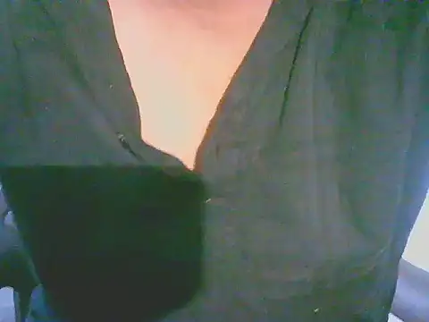 Snapshot of Akki19989 chatting on 23, 10, 2025 Akki19989 online show from 23, 10, 2025