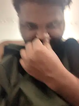 Snapshot of Akki19989 chatting on 3, 11, 2025 Akki19989 online show from 3, 11, 2025