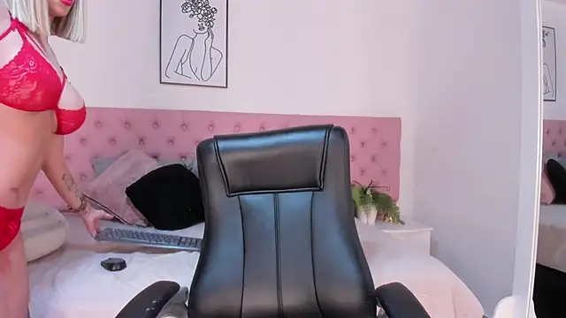 Hanna Garciia online show from 19, 10, 2025