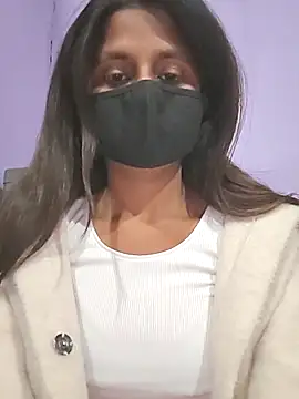 Snapshot of sneha_001 chatting on 18, 11, 2025 sneha 001 online show from 18, 11, 2025