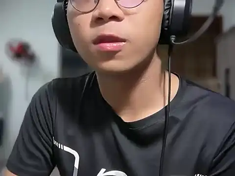 kave2033 online show from 4, 2, 2026