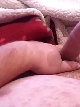 Snapshot of dadou85h chatting on 9, 3, 2026 dadou85h online show from 9, 3, 2026