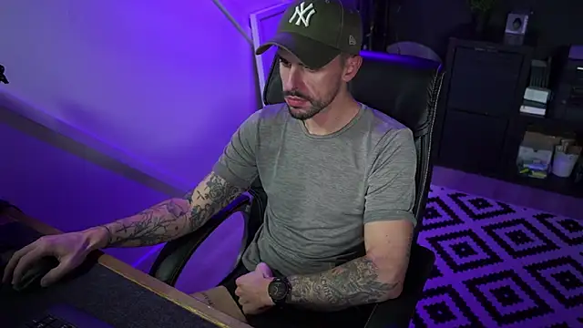 monsieurguitsxxx online show from 1, 12, 2025