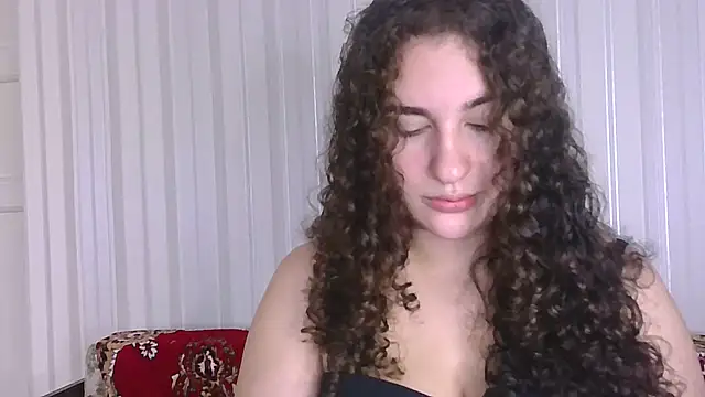 Kiki Catty online show from 21, 10, 2025