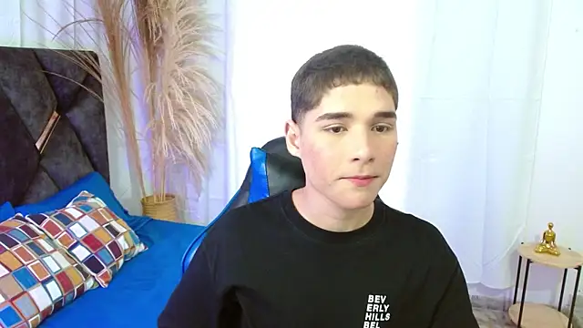 Snapshot of Mattass18 chatting on 5, 11, 2025 Mattass18 online show from 5, 11, 2025