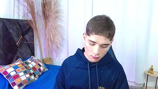 Snapshot of Mattass18 chatting on 10, 11, 2025 Mattass18 online show from 10, 11, 2025