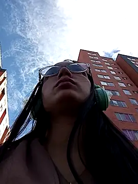 Snapshot of Arianaa_Toro chatting on 13, 11, 2025 Arianaa Toro online show from 13, 11, 2025