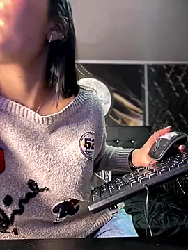 Snapshot of Arianaa_Toro chatting on 20, 11, 2025 Arianaa Toro online show from 20, 11, 2025