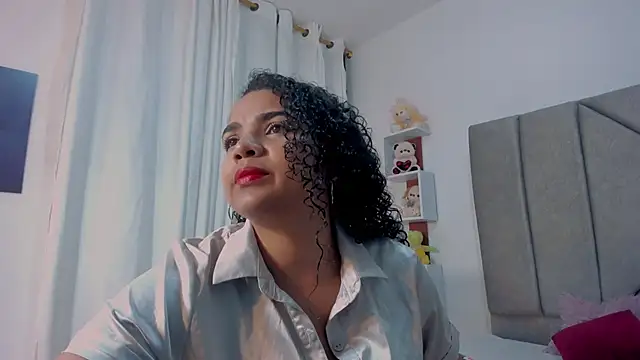 Miaa Star1 online show from 25, 11, 2025