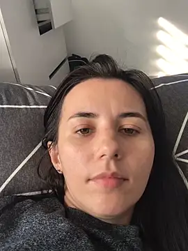 oliviya mur online show from 1, 11, 2025