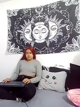 Snapshot of abby_n_emily chatting on 1, 12, 2025 abby n emily online show from 1, 12, 2025